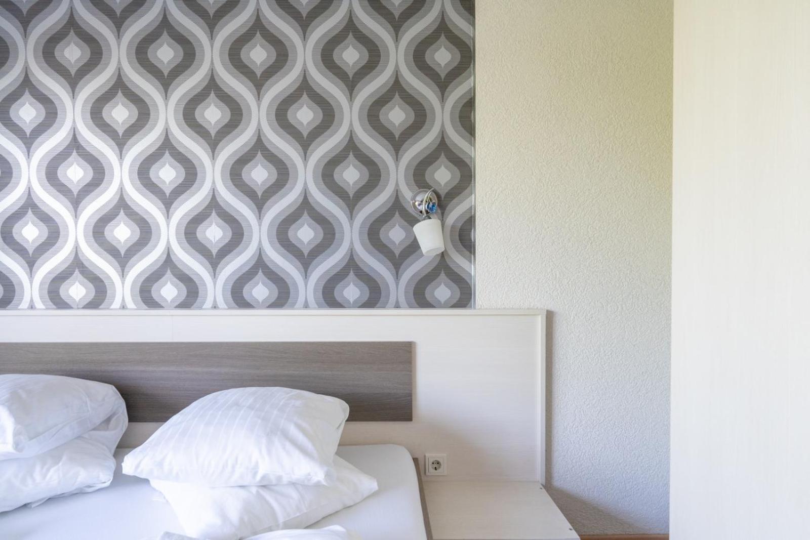 Farawayhomes Aparthotel Near Vienna Airport - Anytime Self Check-In بروك ان در ليذه المظهر الخارجي الصورة