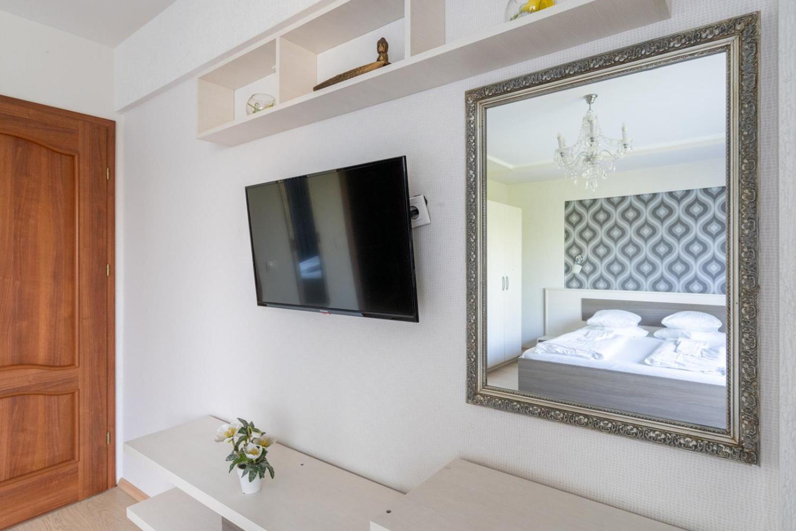 Farawayhomes Aparthotel Near Vienna Airport - Anytime Self Check-In بروك ان در ليذه المظهر الخارجي الصورة