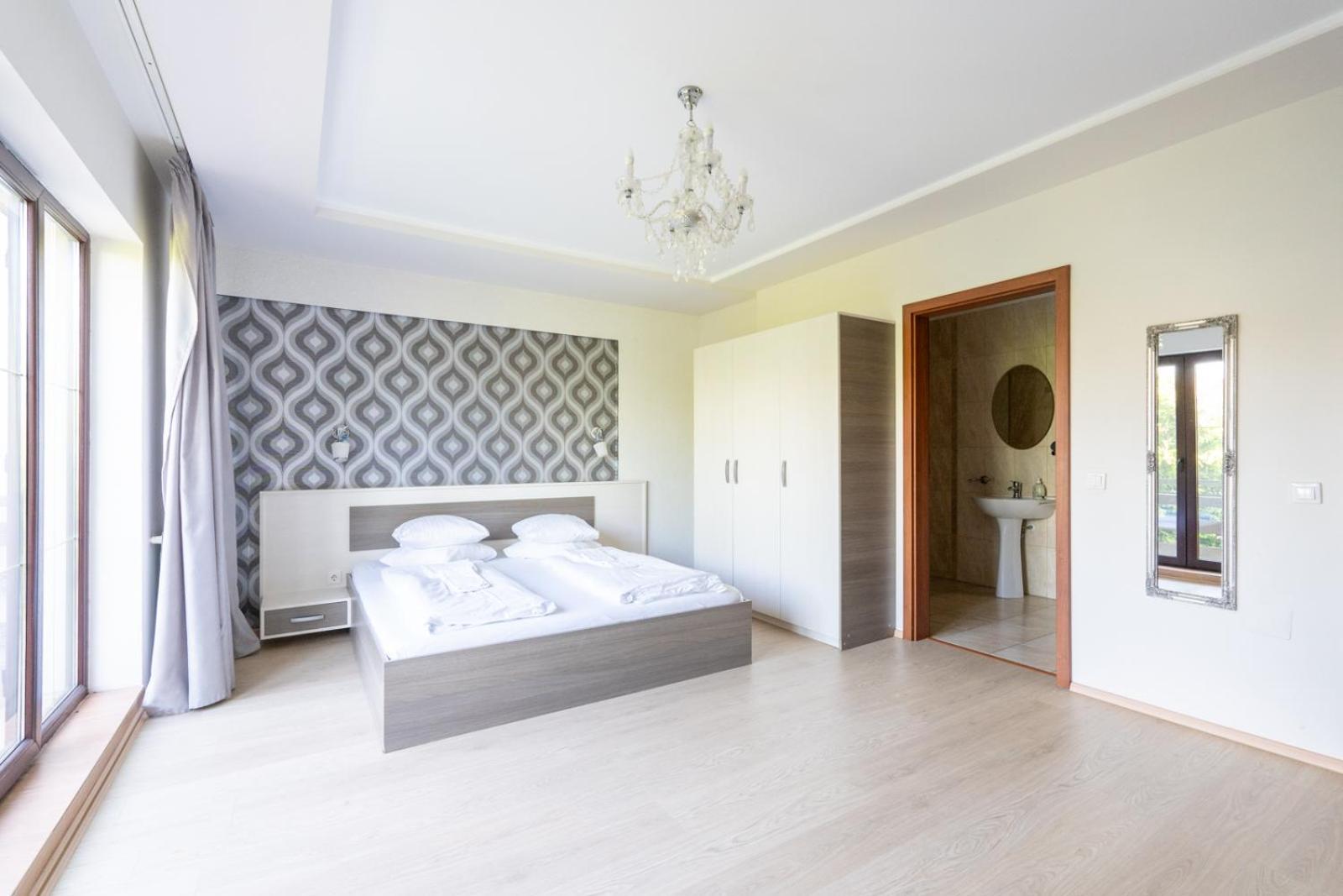 Farawayhomes Aparthotel Near Vienna Airport - Anytime Self Check-In بروك ان در ليذه المظهر الخارجي الصورة